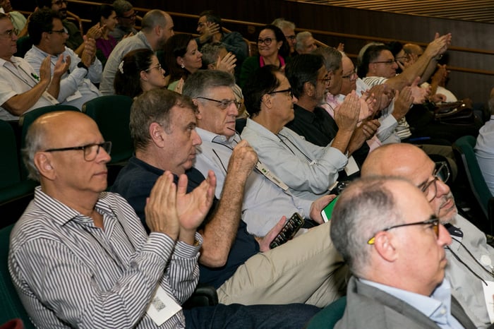 0127_assembleia_2182