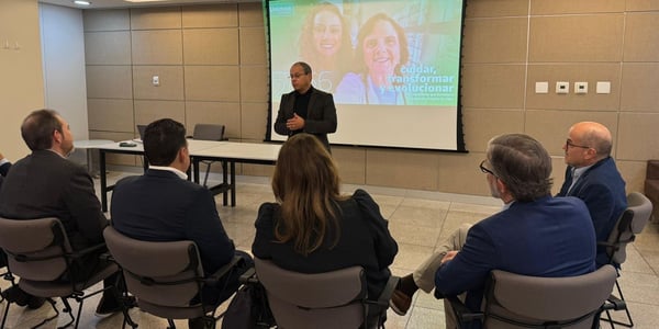 Visita Cooperativa Boliviana CRE - Apresentação Frederico Peret