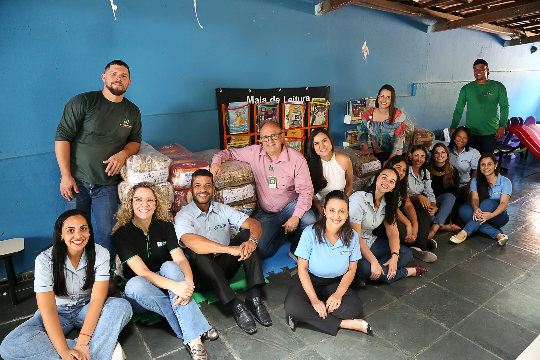 2025_10_27_inst unimed_Entrega Cestas Básicas_Recriar_0046_Foto Élcio Paraíso_Bendita Conteúdo