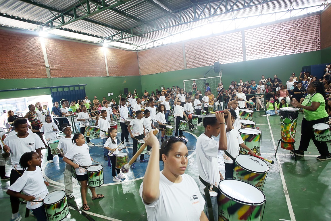 2025_11_22_Inst Unimed_Encerramento Escola de Artes_0141_Foto Élcio Paraíso_Bendita Conteúdo