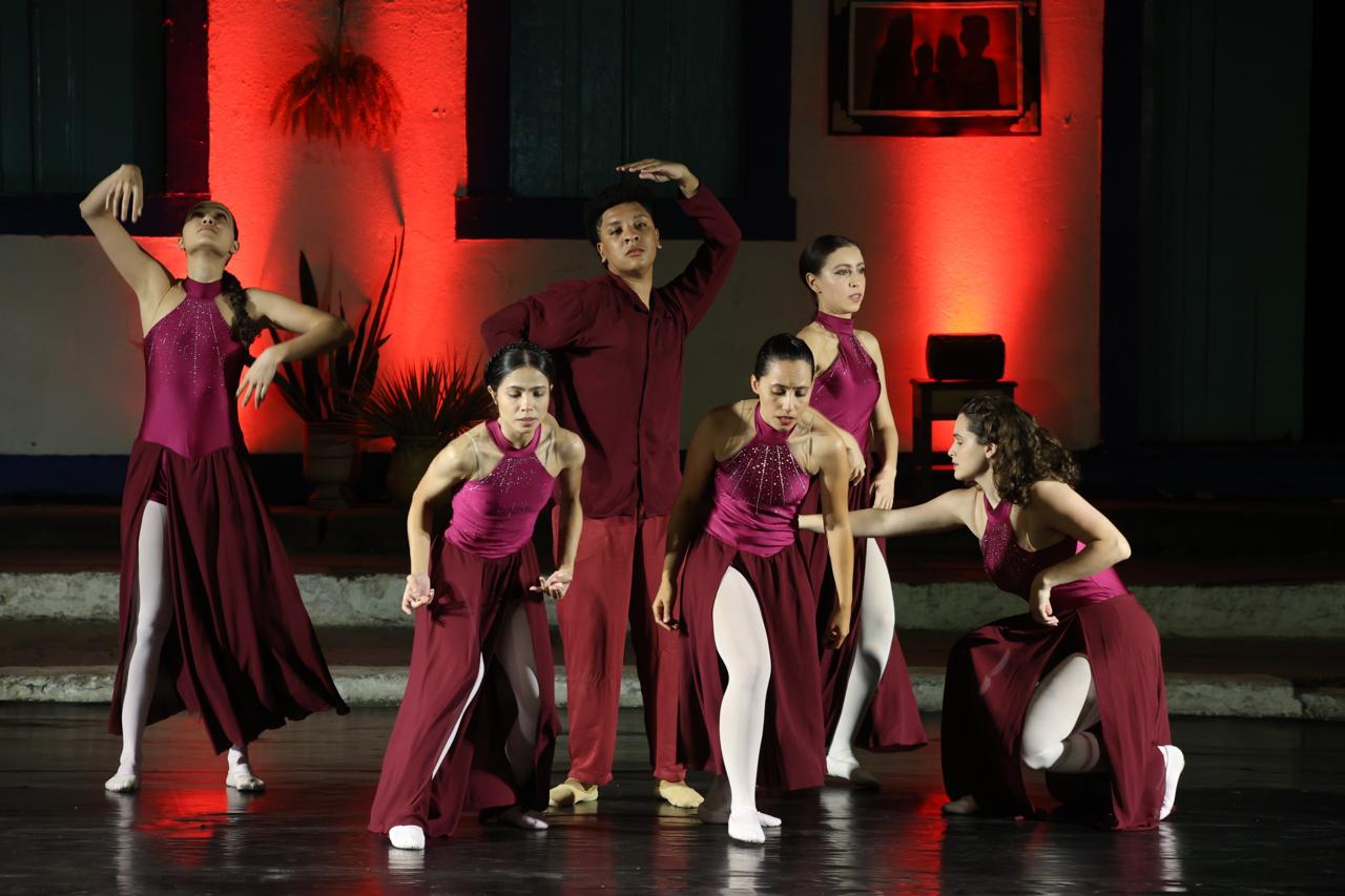 INTERIOR_DANÇA (17)