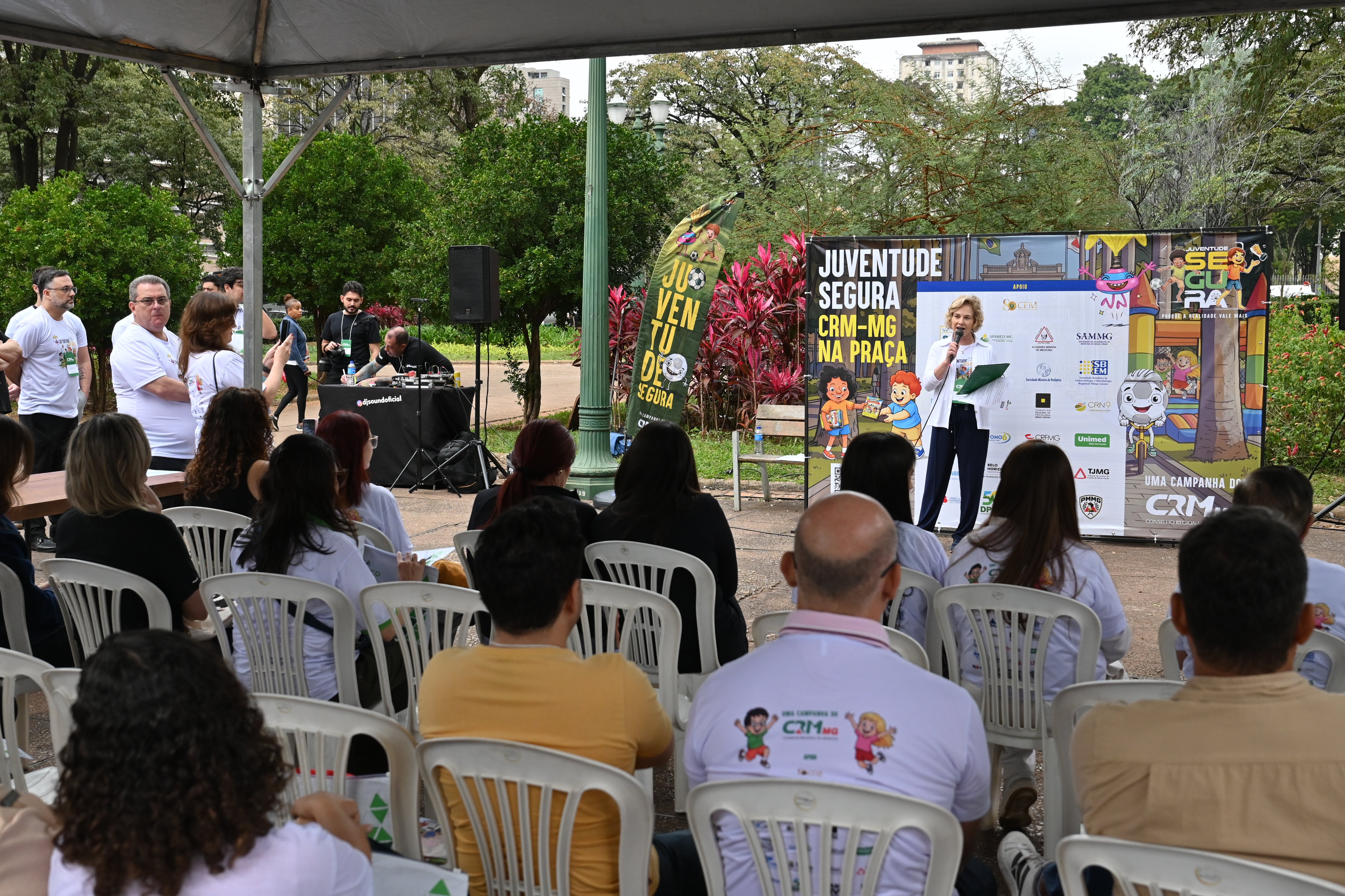 Juventude Segura - CRM - Claudia Navarro