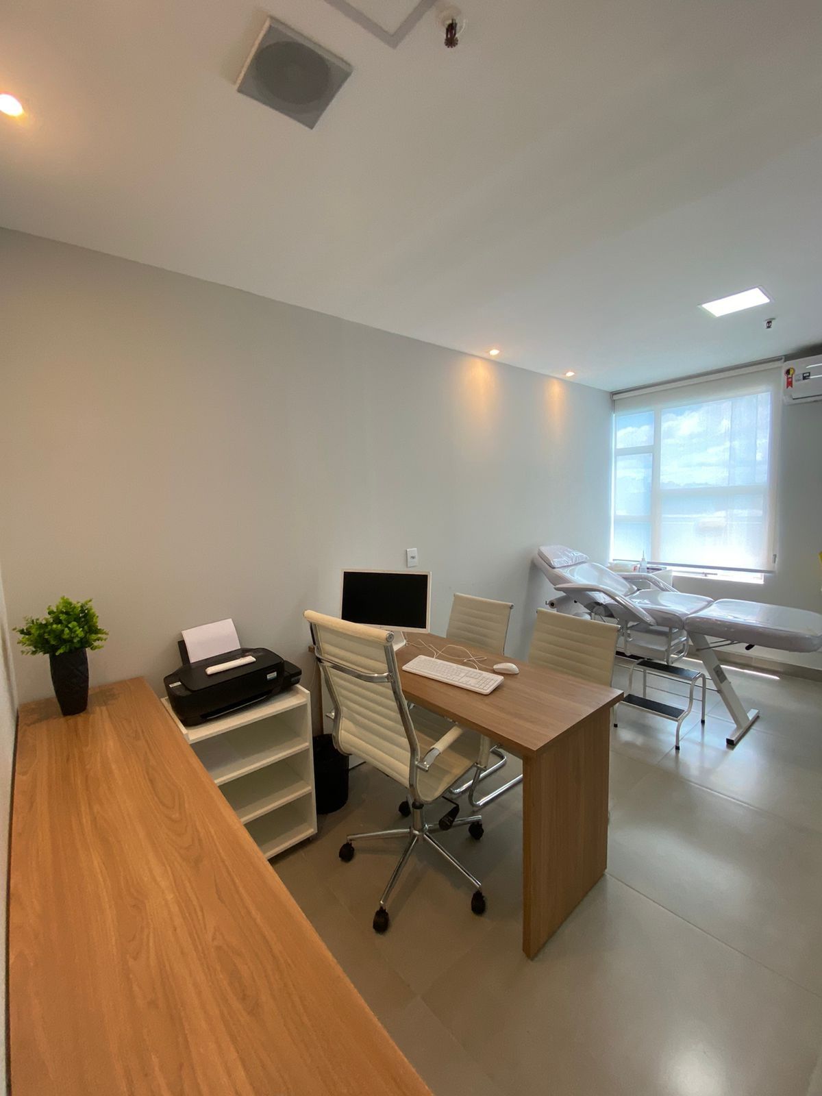 WhatsApp Image 2025-11-12 at 13.37.41